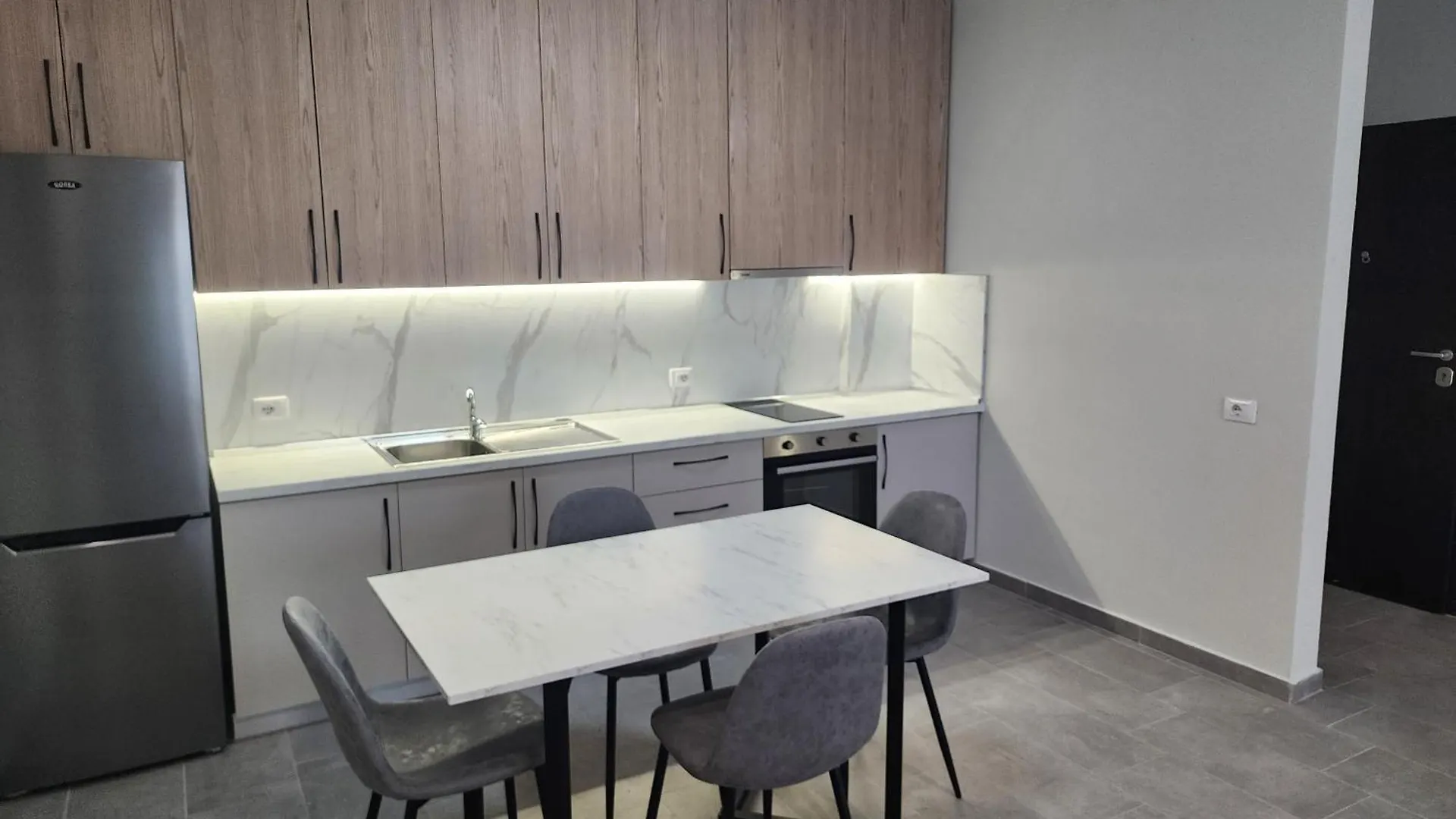 Apartments For Rent In Golem Golem  0*, Golem (Tirana)